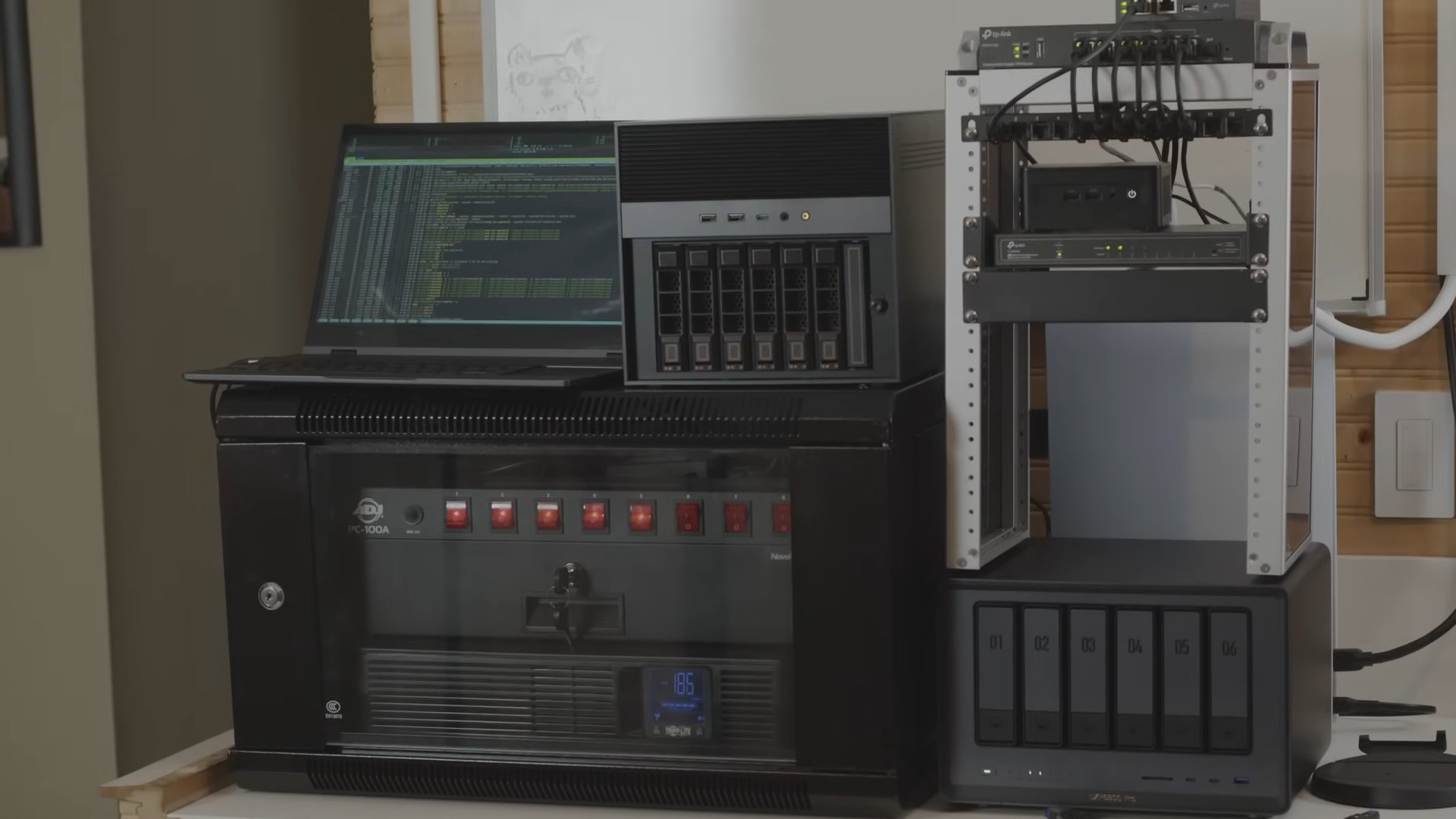 Homelab hardware: mini PC, NAS, UPS, switch